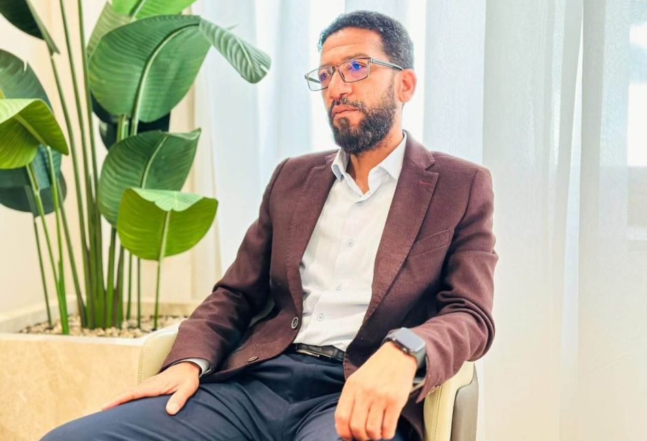 لقاء يجمع القائد العام وأعضاء البرلمان الليبي أبناء الحركة الكشفية بمقر هيئة القيادة العامة 14 IMG 1612