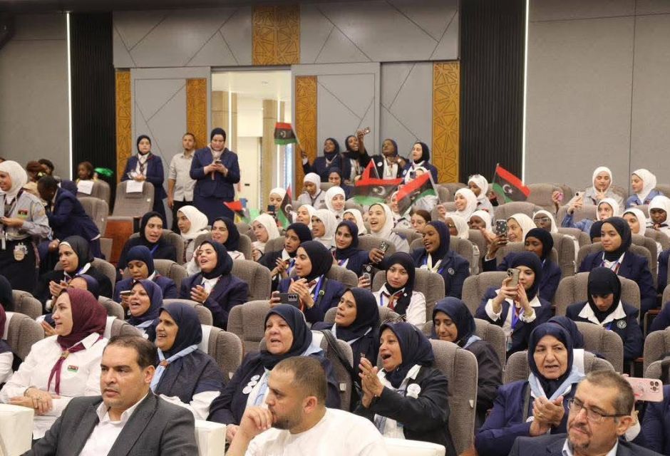 تجربة وطنية لتنمية قدرات القيادات الشابة NLT2 31 IMG 2546