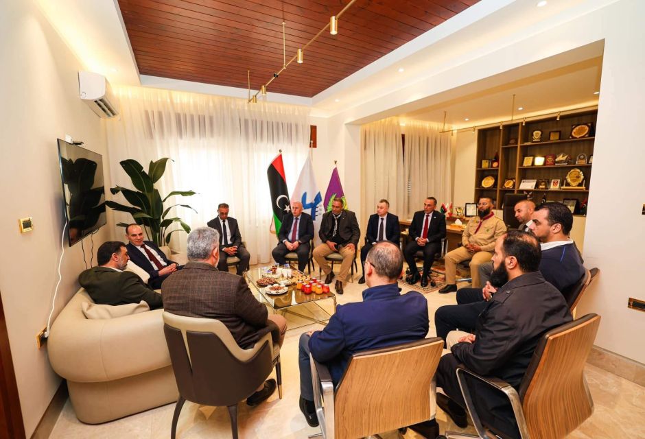 الكشافة والمرشدات الليبية تستقبل الأمين العام للمجلس الأعلى للشباب والرياضة الفلسطيني 23 IMG 1521