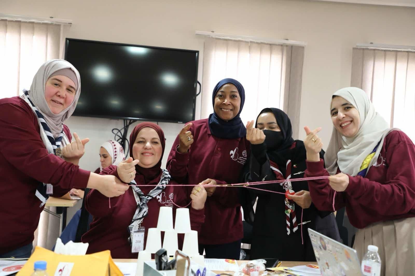 مشاركة ليبية في الدورة الإقليمية للقيادة والتدريب بدولة قطر 3 IMG 1504