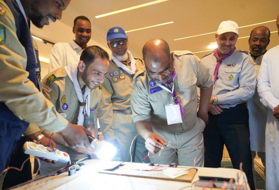 سبها تحتضن المخيم الوطني لسفراء الطاقة الشمسية بمشاركة شبابية فاعلة 34 679629864 1378533117651319 5149885178613034504 n 6aca69ef